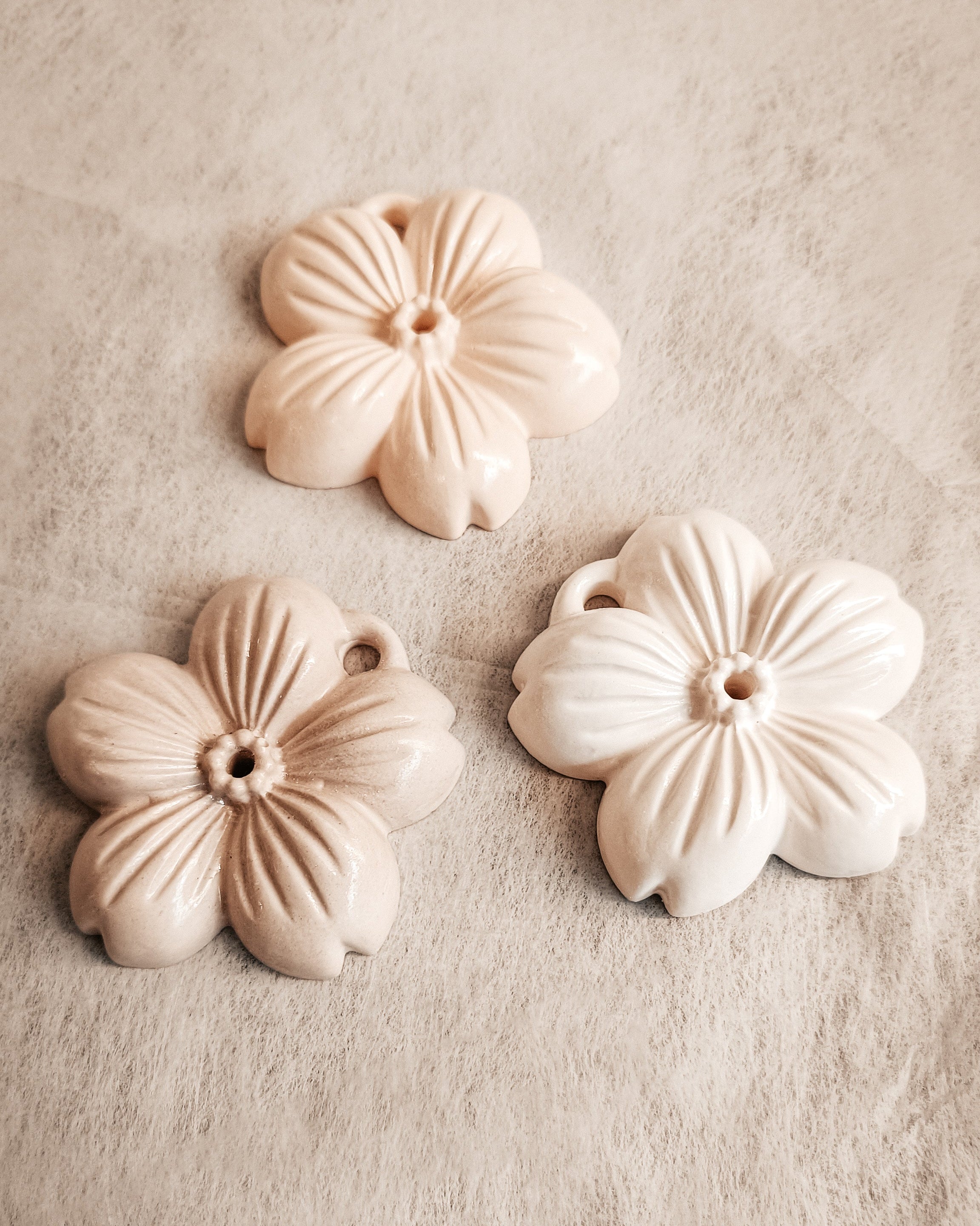 Incense holder small flower