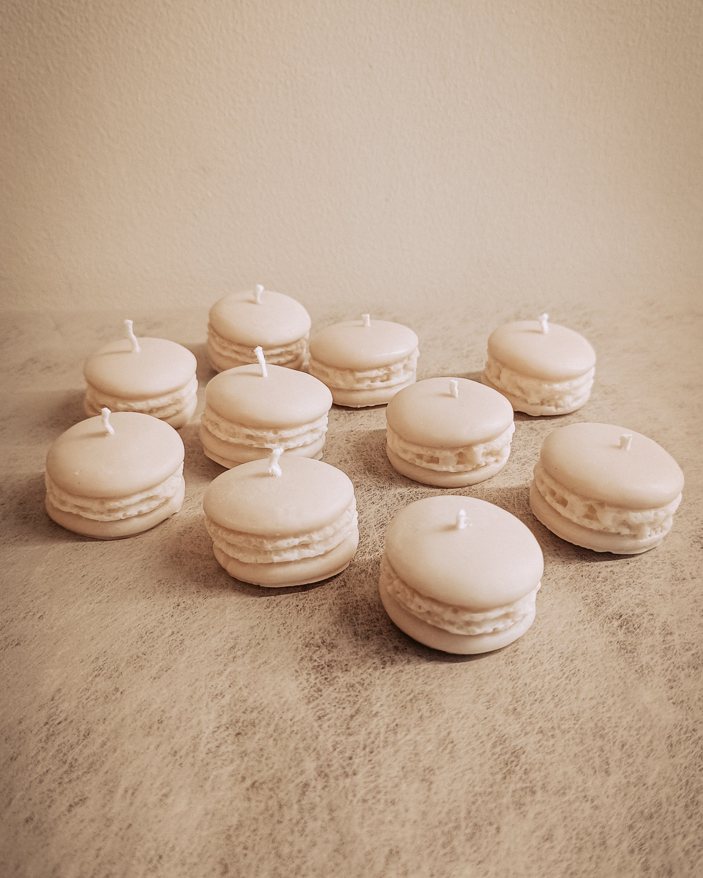 Macarons candles - Set of 8
