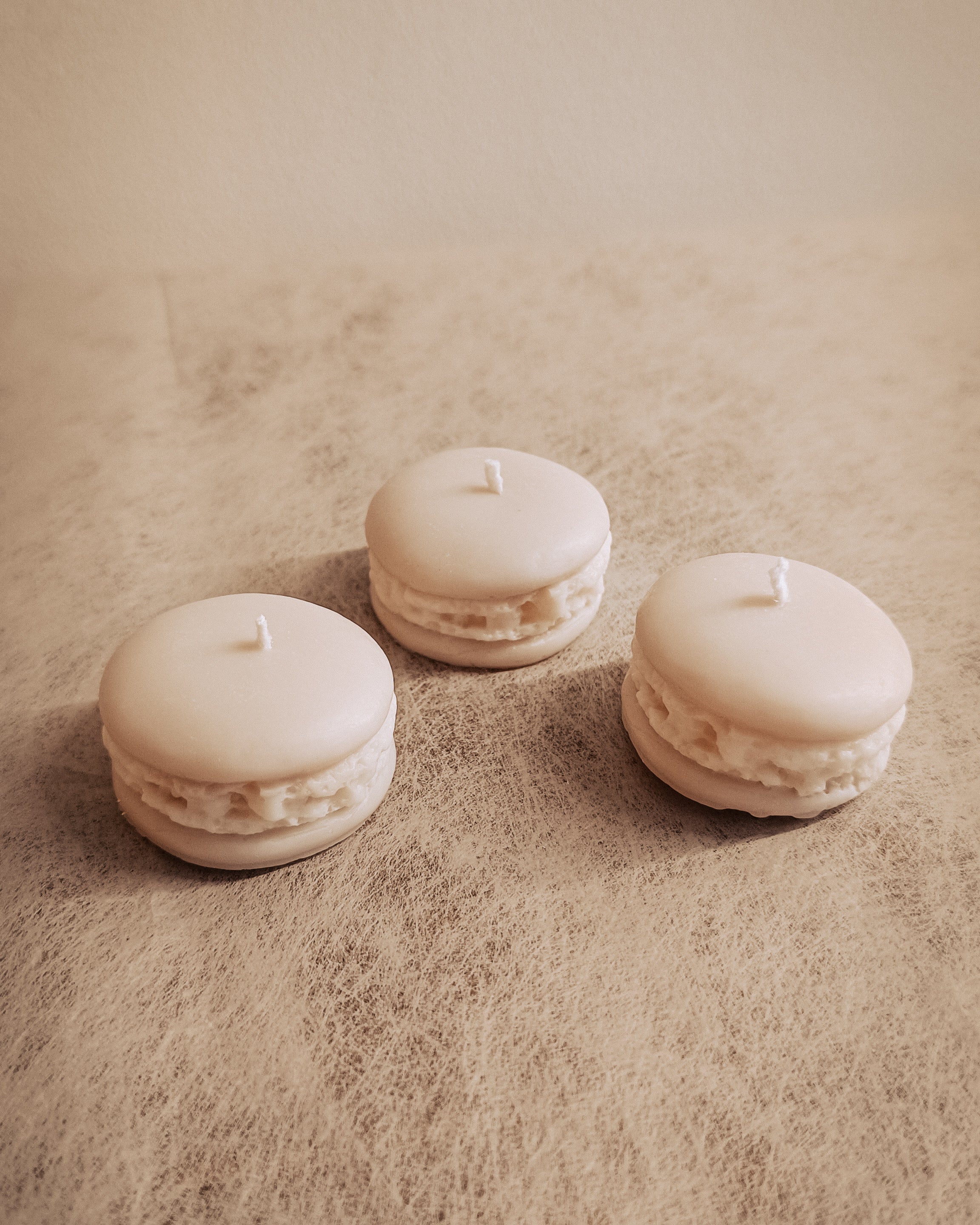 Macarons candles - Set of 8